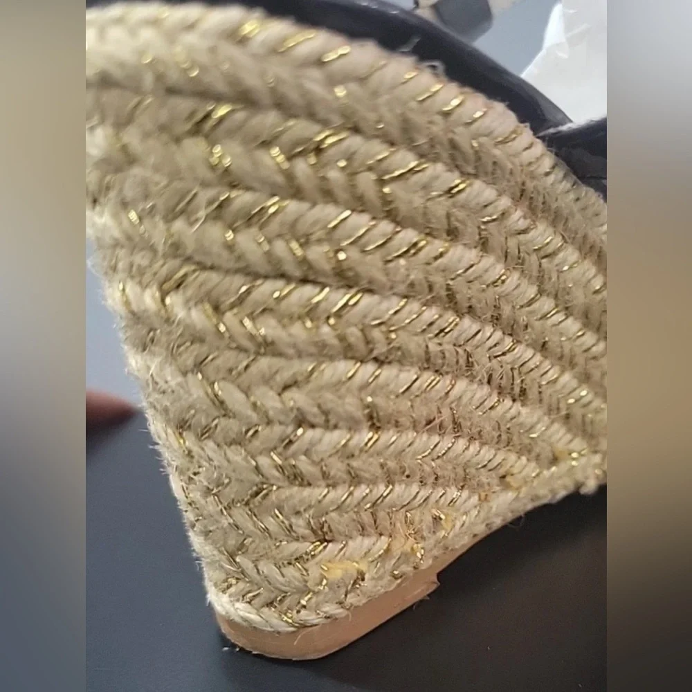 UEC KATE SPADE PATENT NAVY BLUE 3.5” WEDGE ESPADRILLE GOLD HARDWARE SZ 9 PERFECT